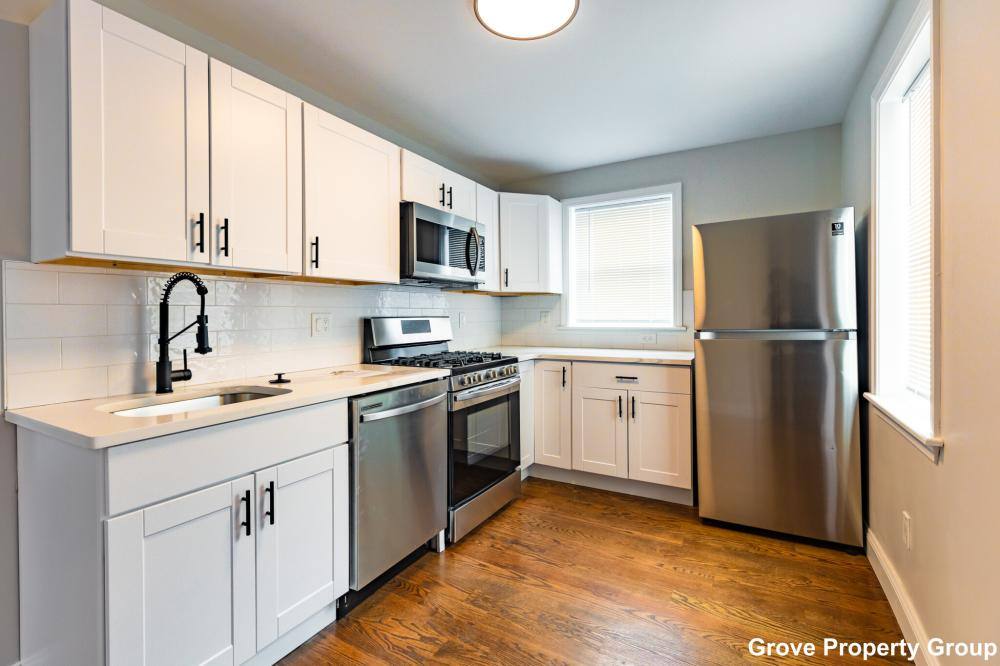 Apartment for rent at 531 E 5th #1, South Boston, MA 02127