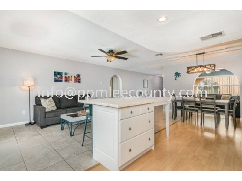 House for rent at 922 SE 25th Lane, Cape Coral, FL 33904