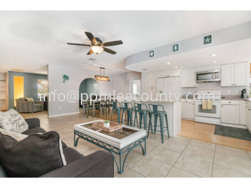House for rent at 922 SE 25th Lane, Cape Coral, FL 33904