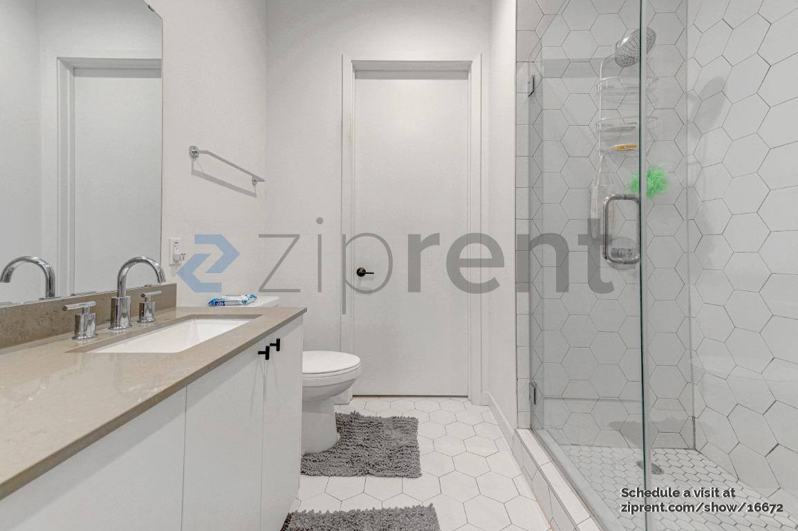Condo for rent at 800 Embassy Dr #235, Austin, TX 78702