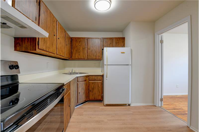 Apartment for rent at 6 College Dr, Edison, NJ 08817