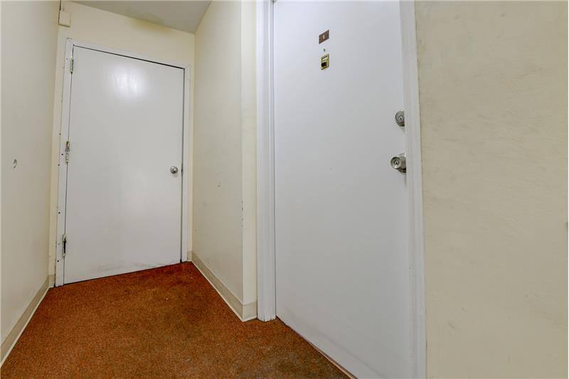 Apartment for rent at 6 College Dr, Edison, NJ 08817