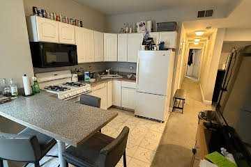 Apartment for rent at 190 L St, South Boston, MA 02127