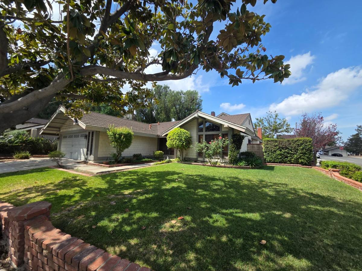 House for rent at 1405 Paseo Manzana, San Dimas, CA 91773