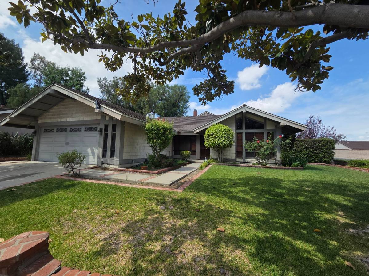 House for rent at 1405 Paseo Manzana, San Dimas, CA 91773