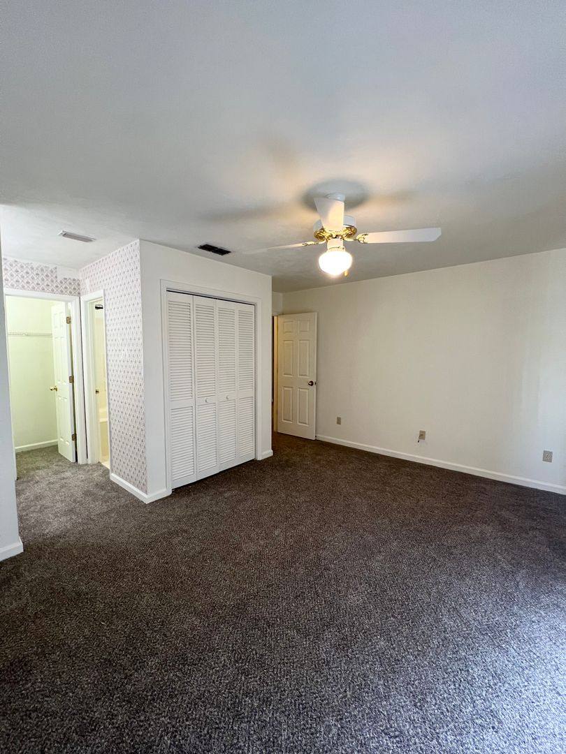Townhouse for rent at 4414 Stratfordshire Court, Tallahassee, FL 32309