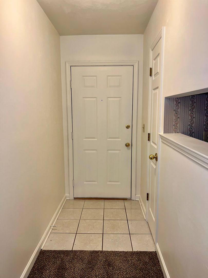 Townhouse for rent at 4414 Stratfordshire Court, Tallahassee, FL 32309