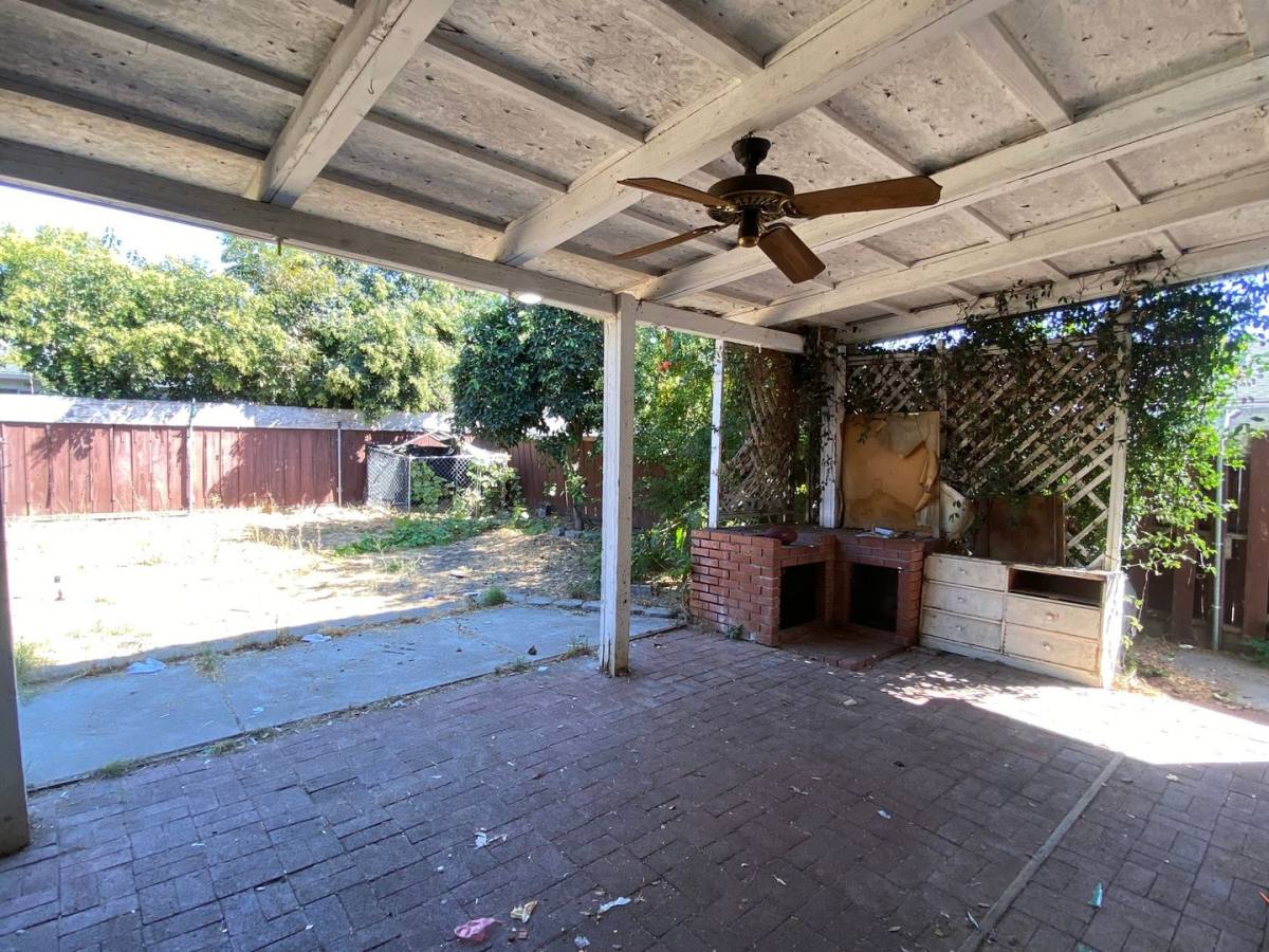 House for rent at 1857 Crestwood Circle, Stockton, CA 95210
