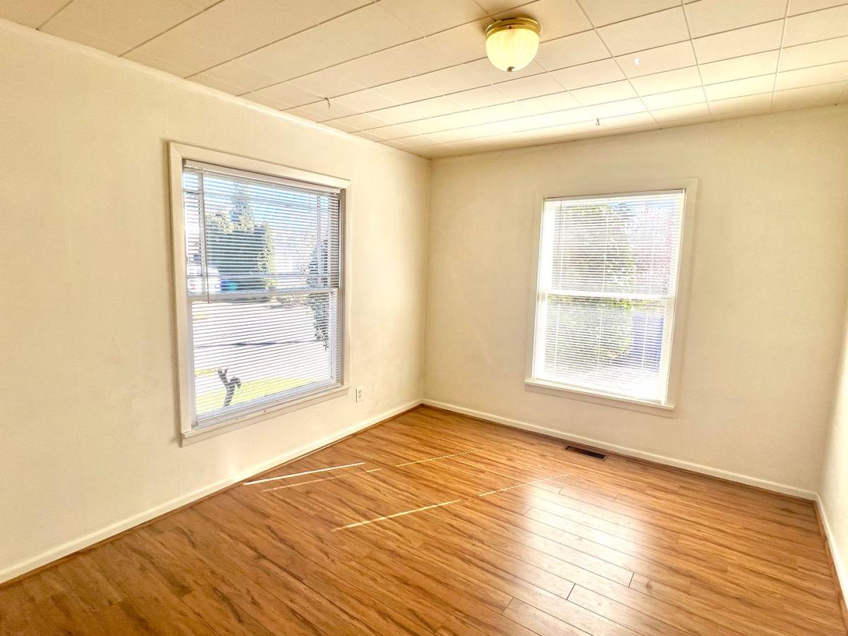 House for rent at 8421 N Fiske Ave, Portland, OR 97203