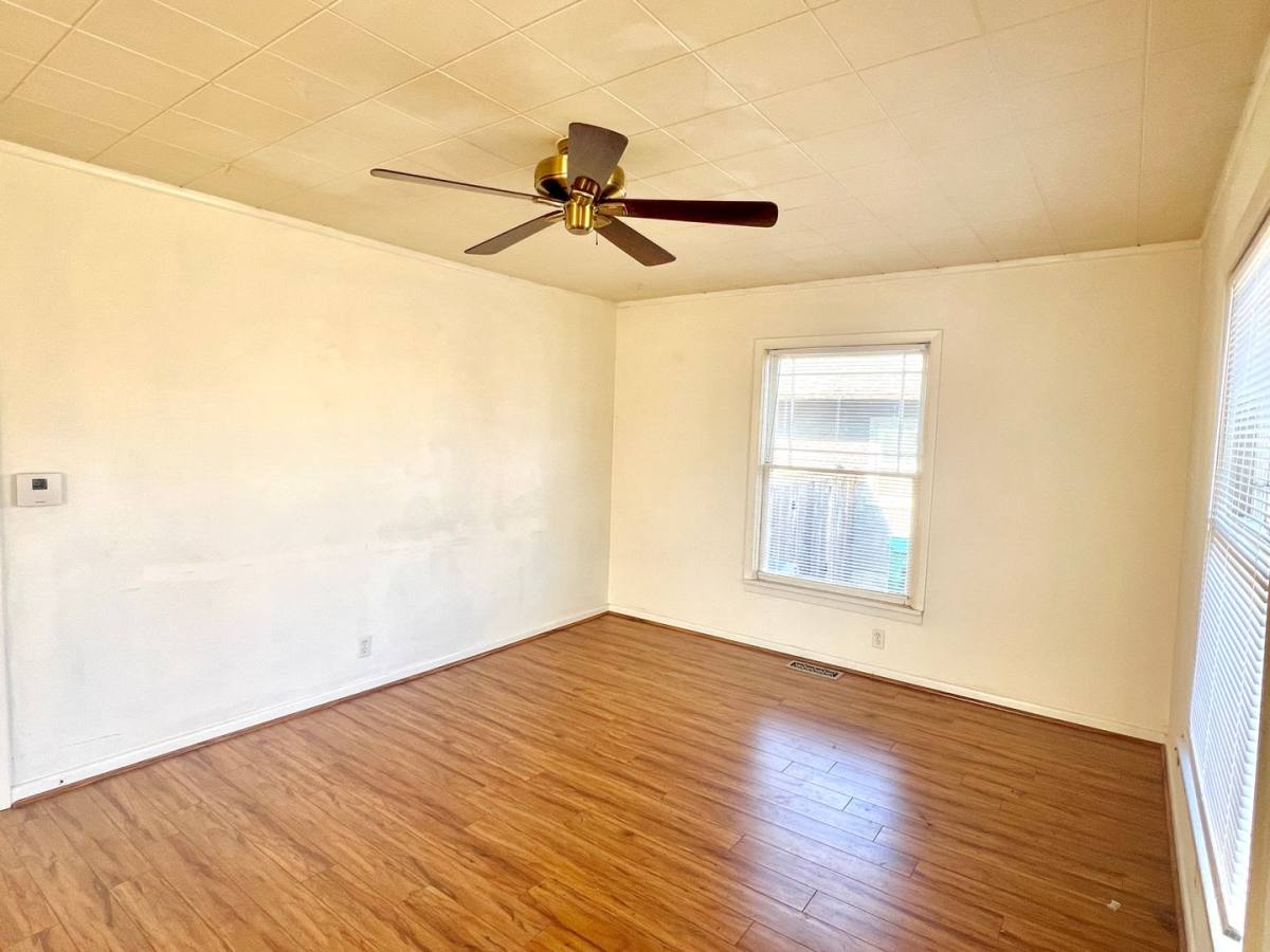 House for rent at 8421 N Fiske Ave, Portland, OR 97203