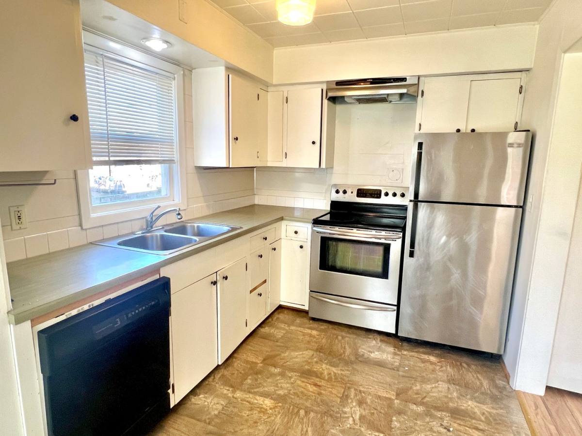 House for rent at 8421 N Fiske Ave, Portland, OR 97203