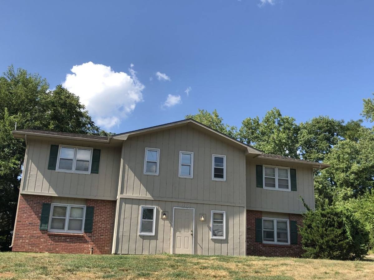 Apartment for rent at 3232 Cardinal Dr, Lawrence, KS 66049