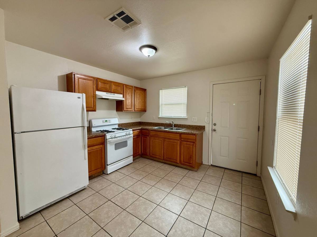 Apartment for rent at 192 Rio, El Paso, TX 79912