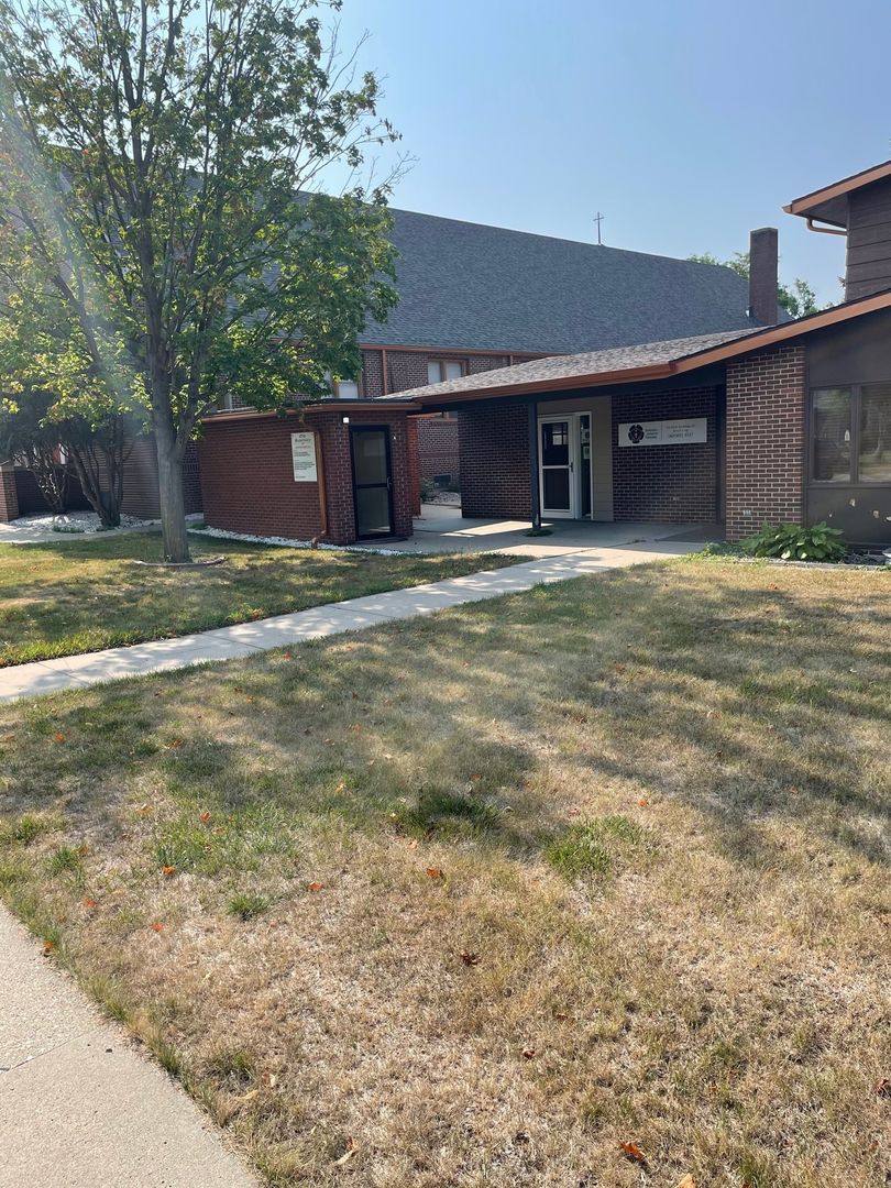 Apartment for rent at 910 4th St, Brookings, SD 57006