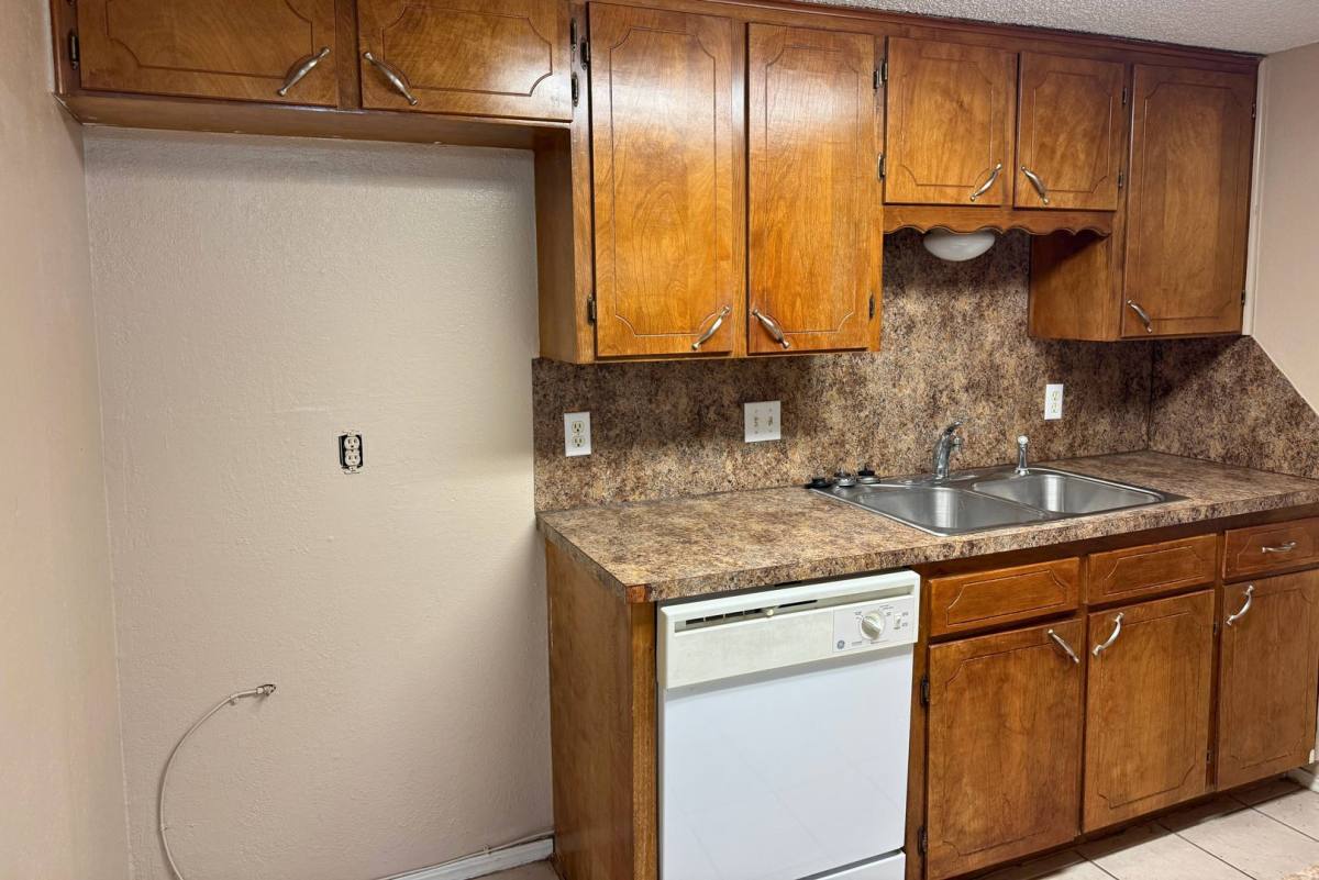 Apartment for rent at 1901 Wenonah Blvd, Wichita Falls, TX 76309