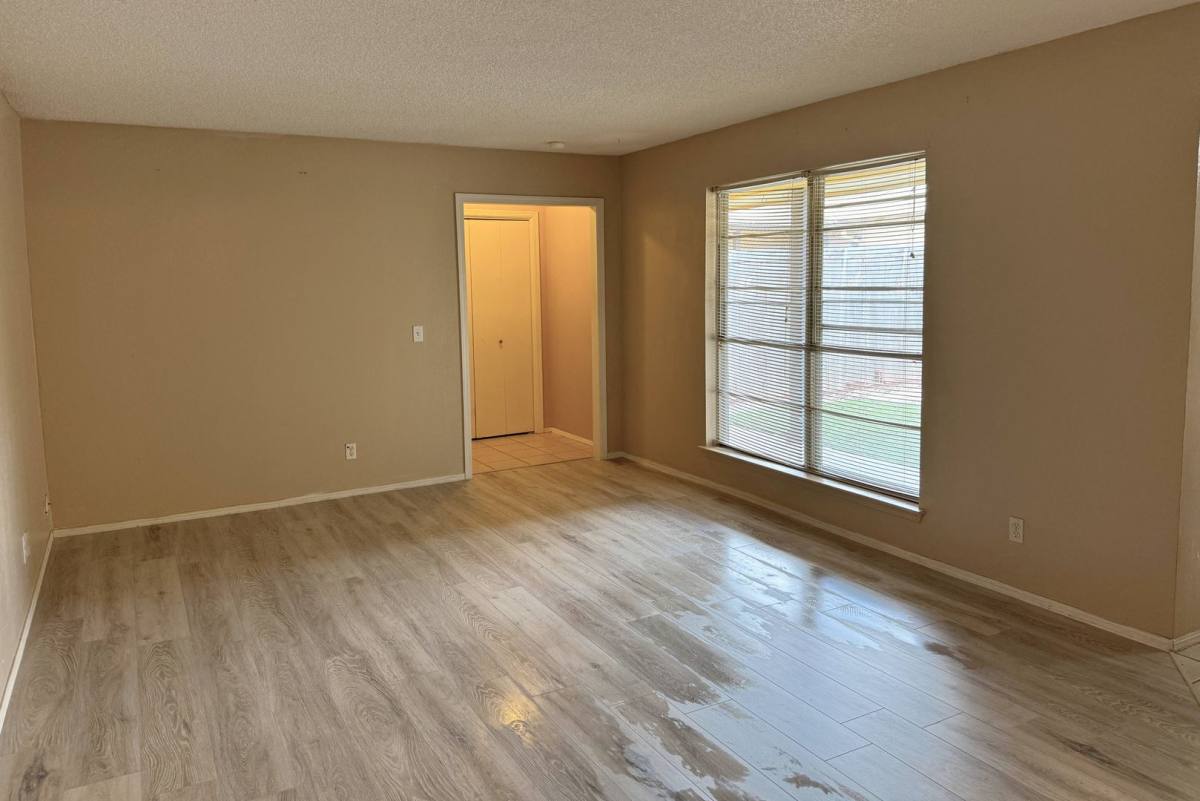 Apartment for rent at 1901 Wenonah Blvd, Wichita Falls, TX 76309