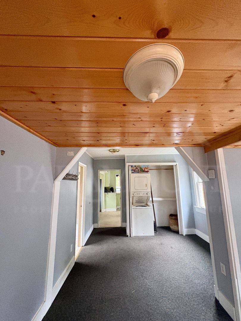 House for rent at 914 Taylor St E, Port Orchard, WA 98366