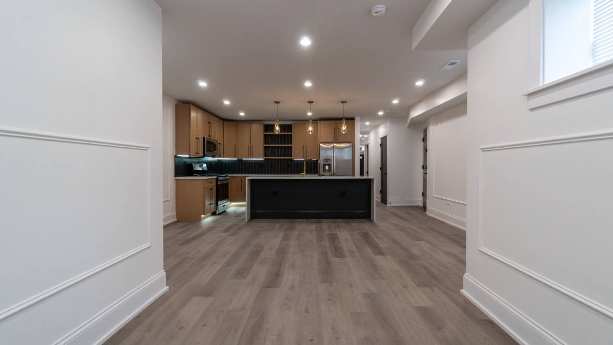 Apartment for rent at 4745 N Beacon - 4747 St Garden, Chicago, IL 60640