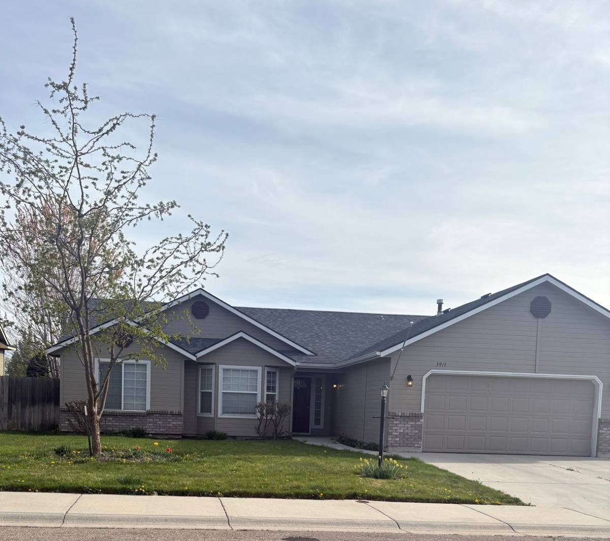 House for rent at 3915 E Presidential, Meridian, ID 83642