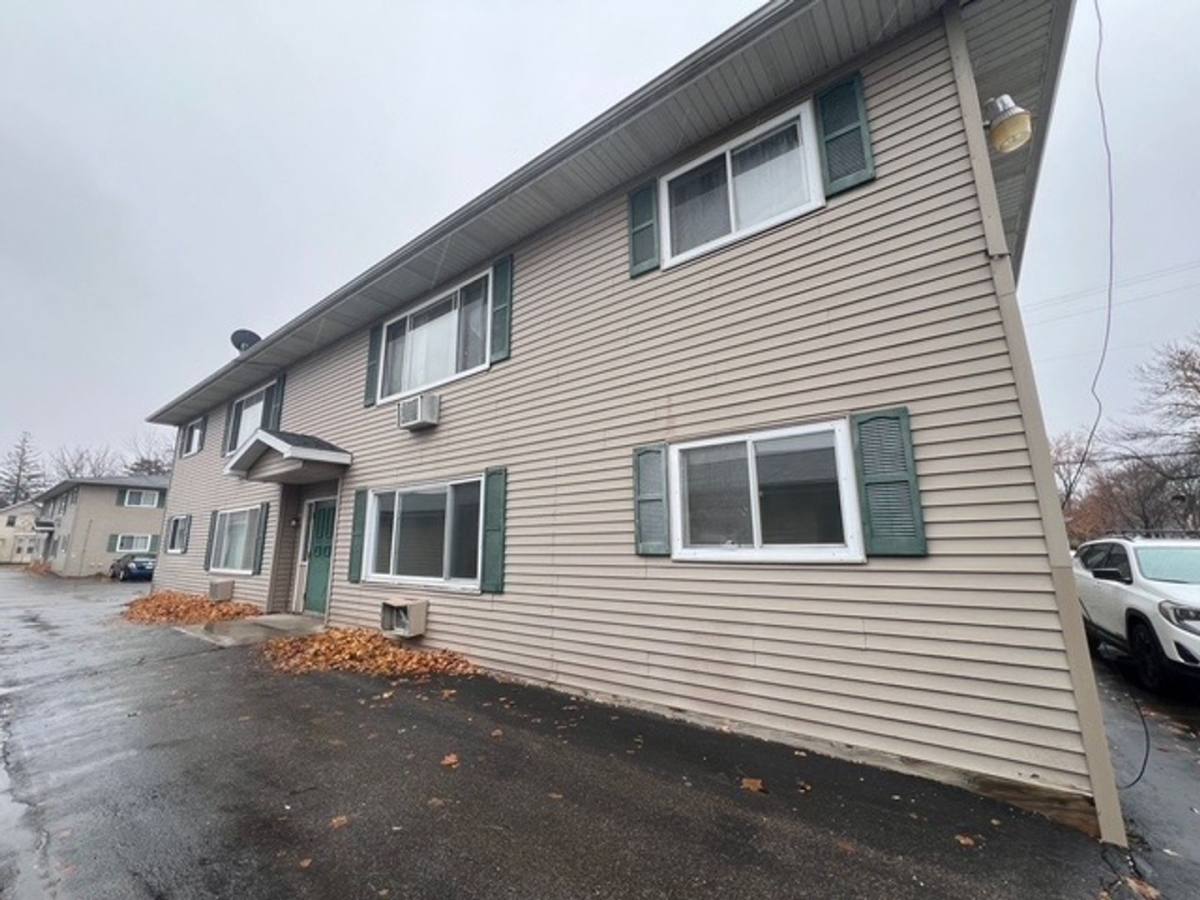 Apartment for rent at 909 Genrich St, Wausau, WI 54403