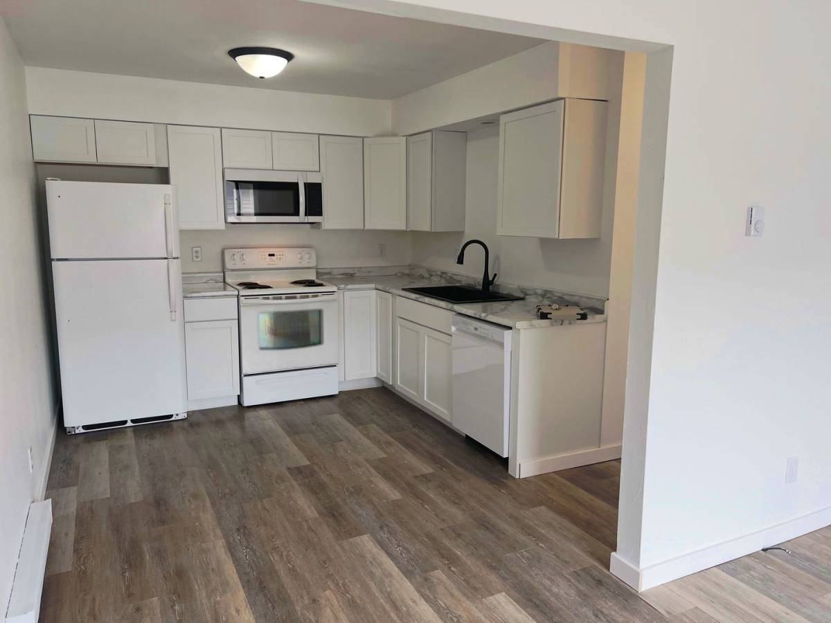 Apartment for rent at 909 Genrich St, Wausau, WI 54403