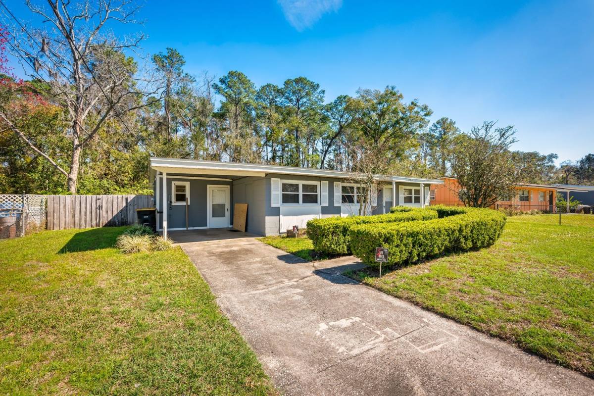 House for rent at 909 Westgate Dr, Jacksonville, FL 32221