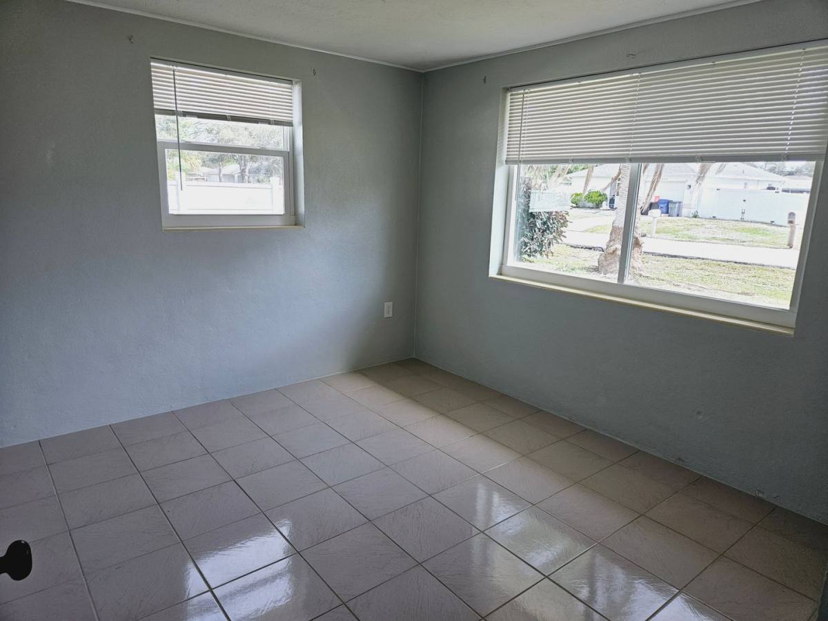 House for rent at 900 Nantucket Rd, Venice, FL 34293