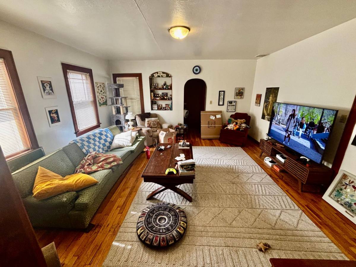 Apartment for rent at 404 S Van Buren, Moscow, ID 83843