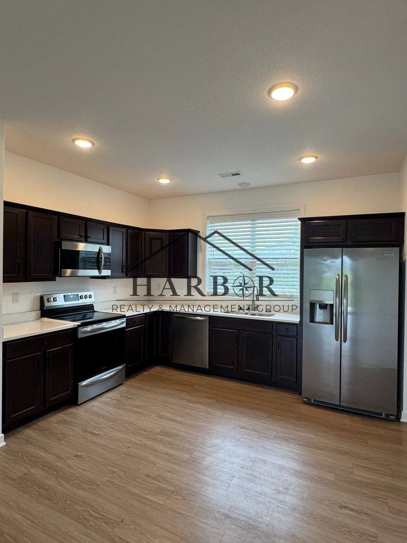 Townhouse for rent at 1228 S Linn St, Boone, IA 50036