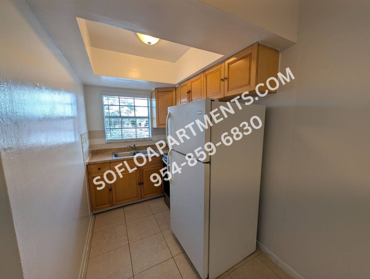 Apartment for rent at 3611 N Dixie Highway, Fort Lauderdale, FL 33334