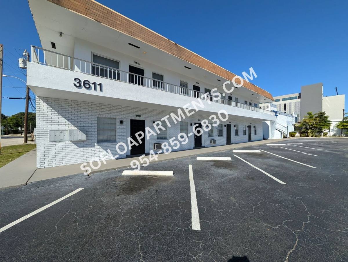 Apartment for rent at 3611 N Dixie Highway, Fort Lauderdale, FL 33334