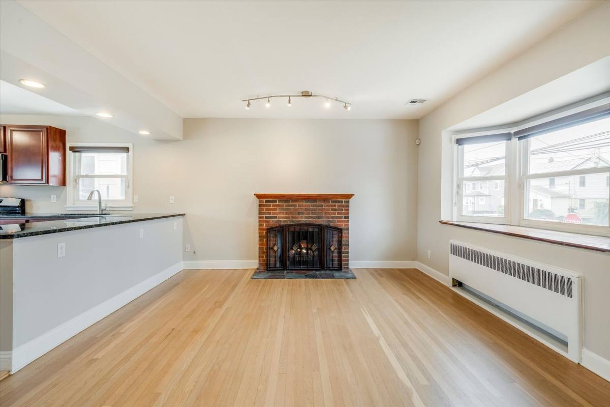 House for rent at 981 Johnson Place, Union, NJ 07083