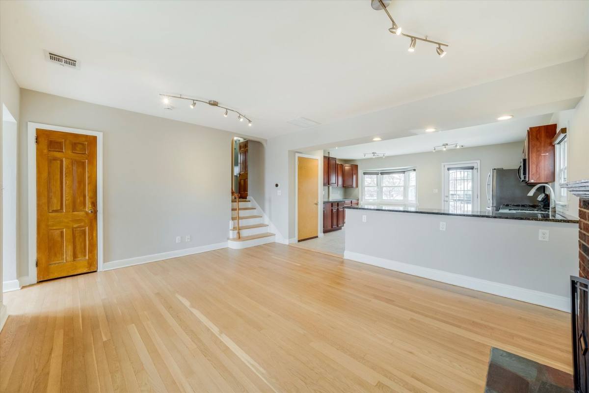 House for rent at 981 Johnson Place, Union, NJ 07083