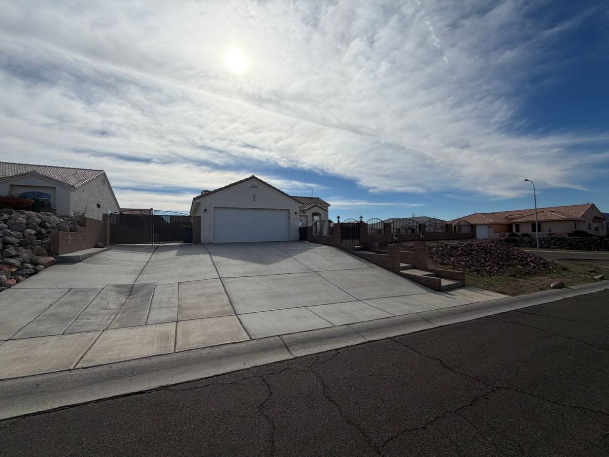 House for rent at 2416 N Ridge Ave, Bullhead City, AZ 86429