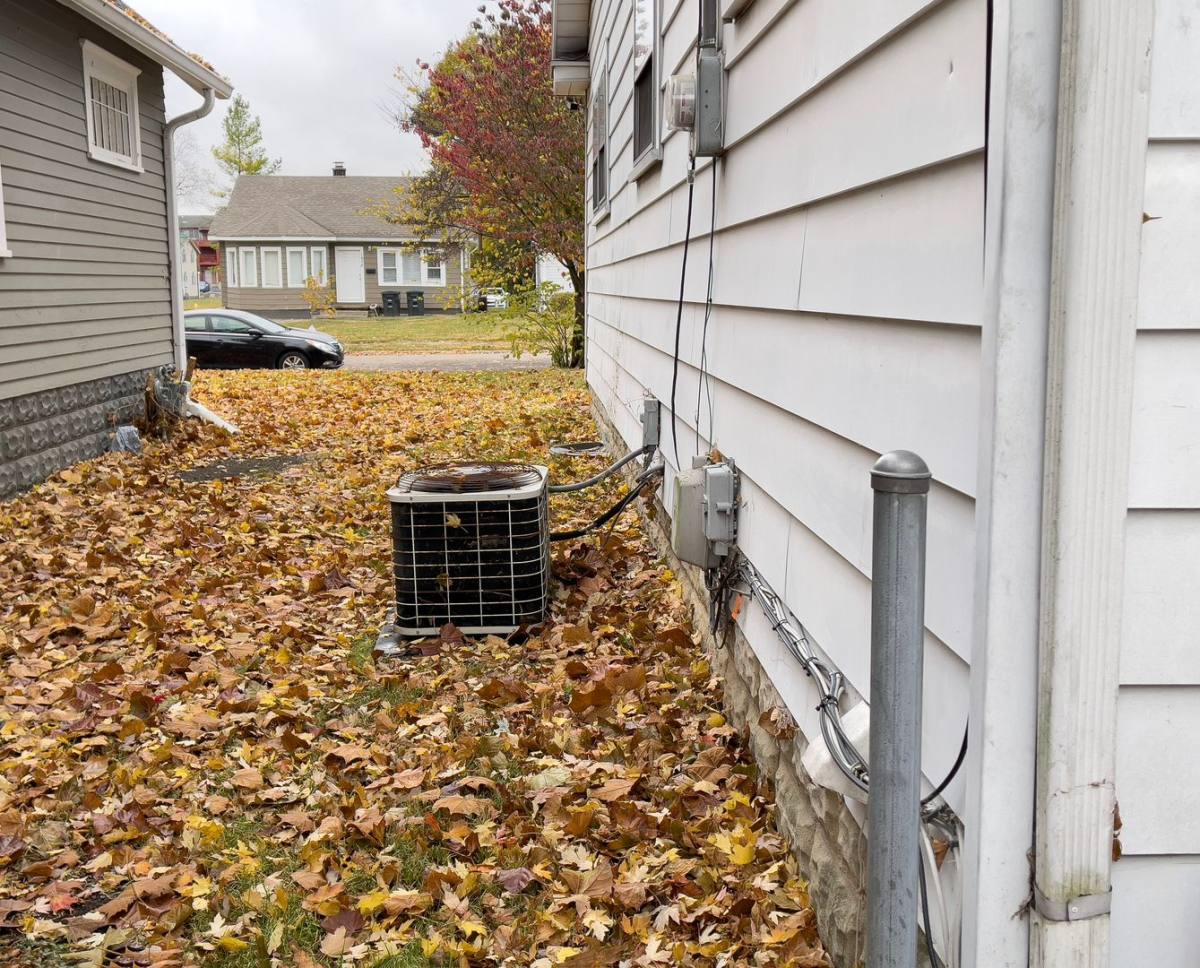 House for rent at 1425 W Gilbert St, Muncie, IN 47303