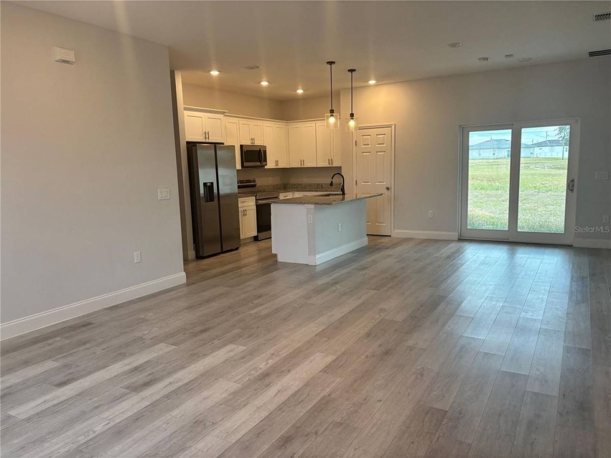 House for rent at 423 Churchill Court, Kissimmee, FL 34759