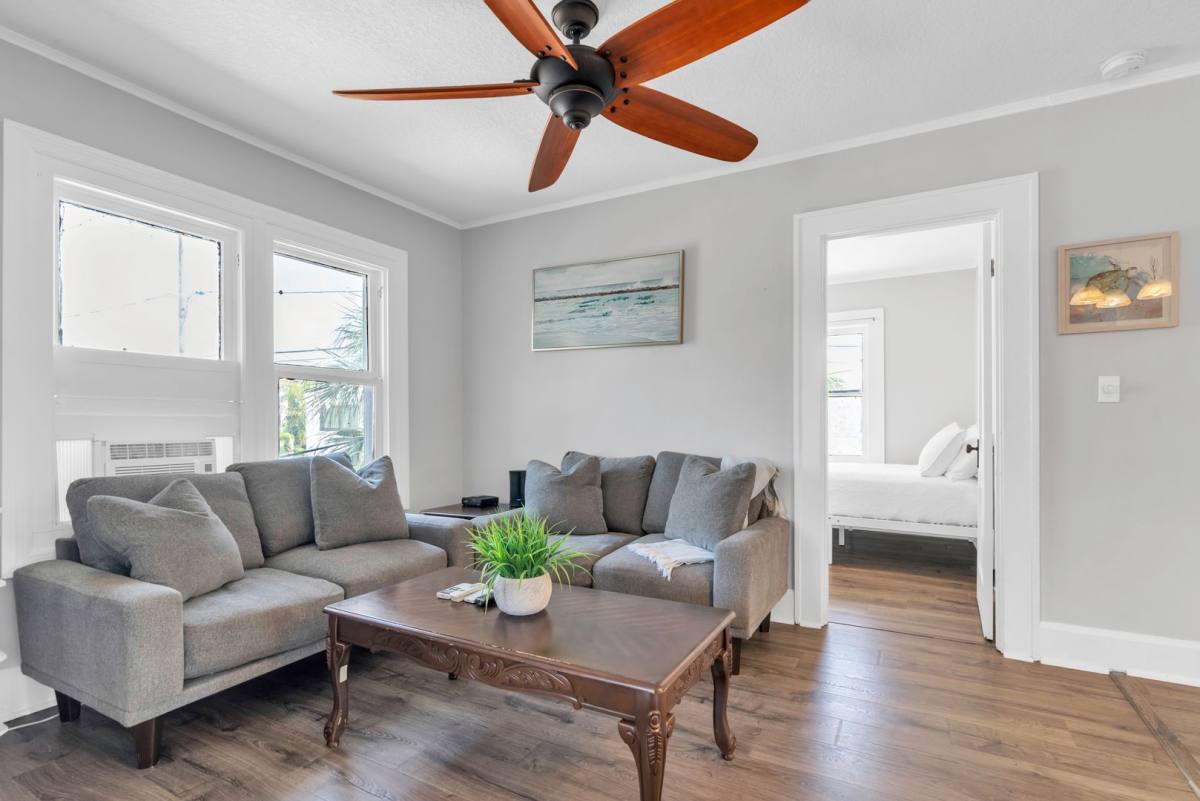 Apartment for rent at 136 17th Ave SE, Saint Petersburg, FL 33701