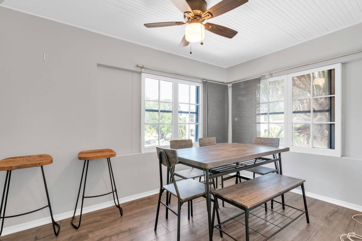 Apartment for rent at 136 17th Ave SE, Saint Petersburg, FL 33701