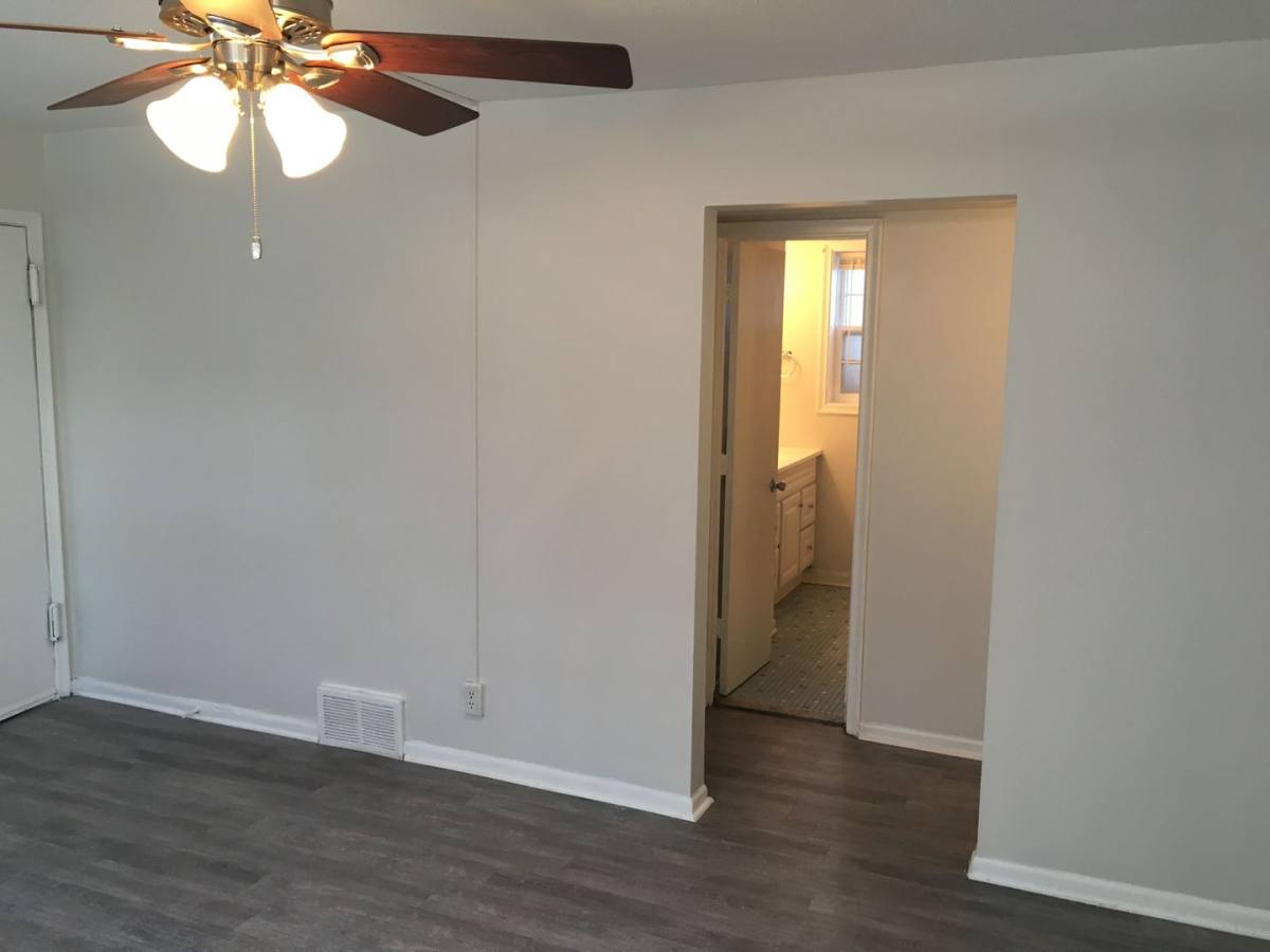 Apartment for rent at 3116 Chicago St, Omaha, NE 68131