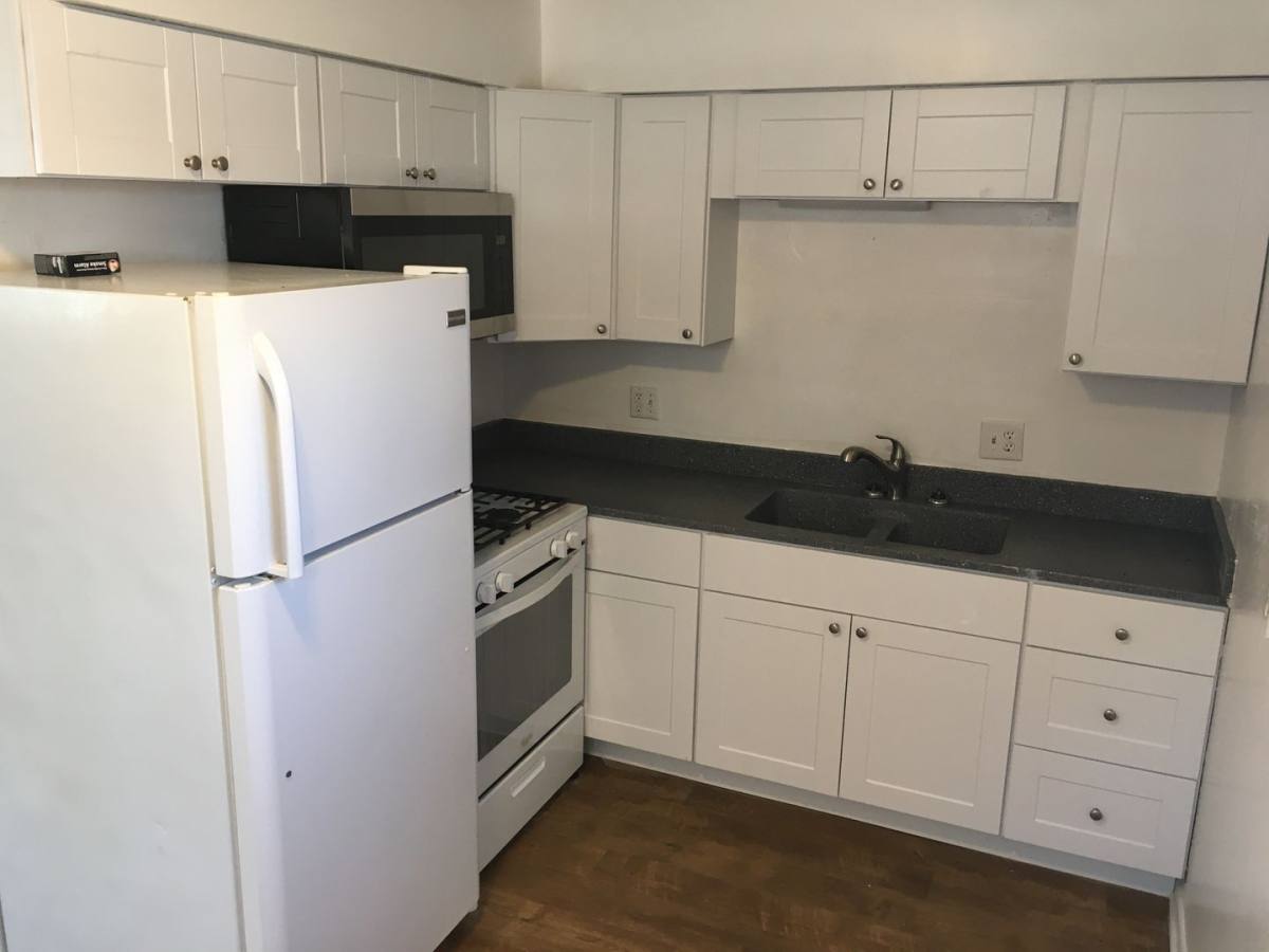 Apartment for rent at 3116 Chicago St, Omaha, NE 68131