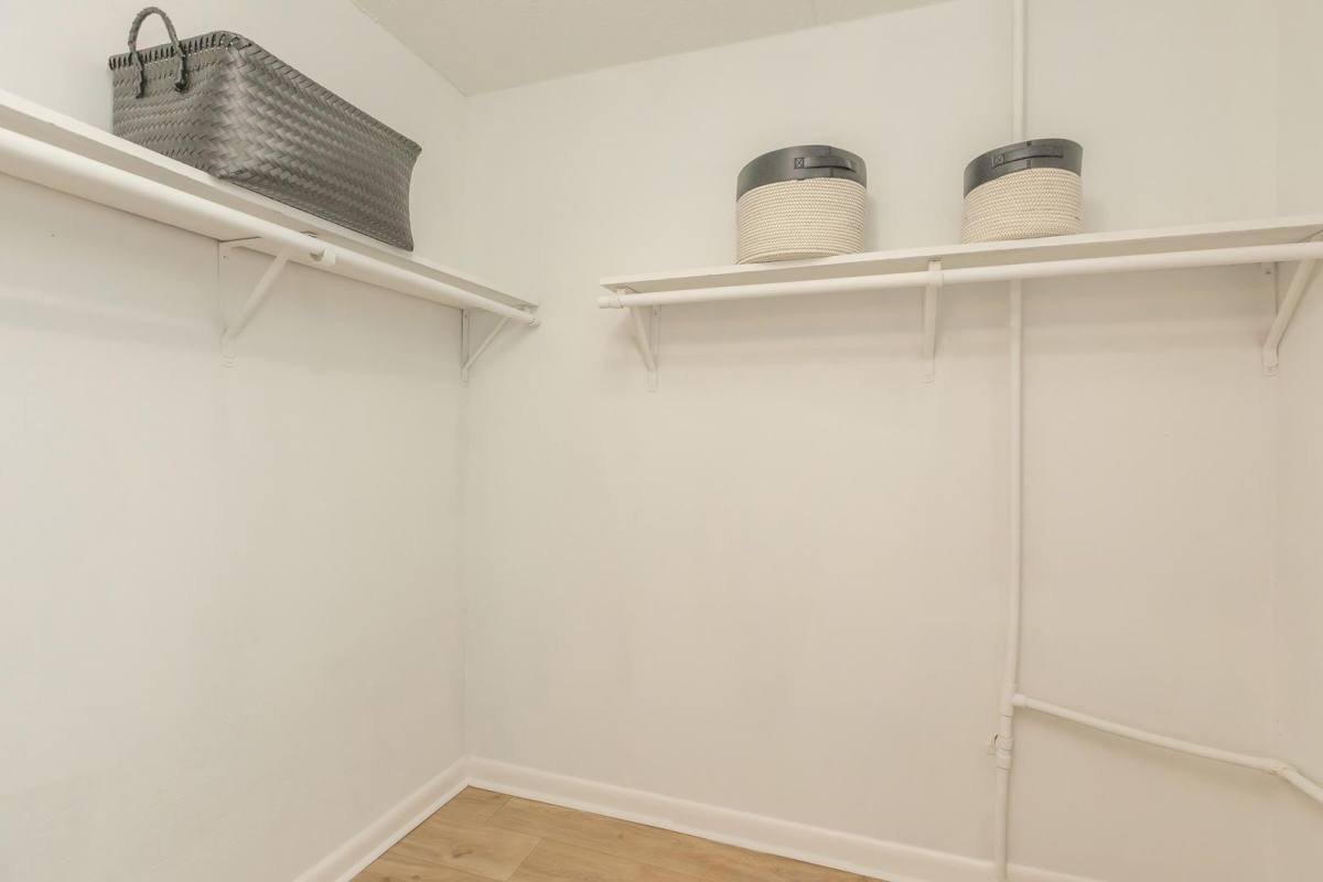 Apartment for rent at 2627 Hixson Pike, Chattanooga, TN 37415