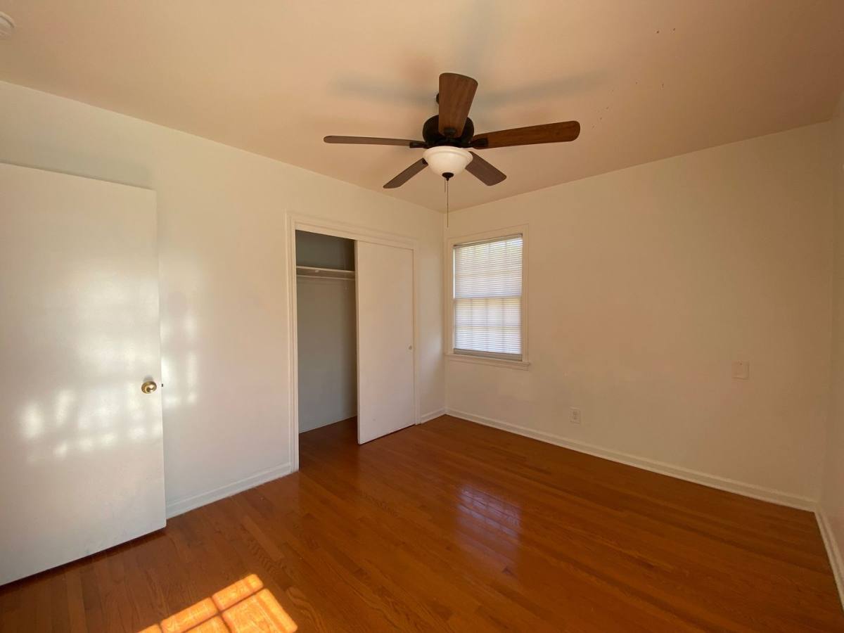 House for rent at 28 Thackery Place, Savannah, GA 31405