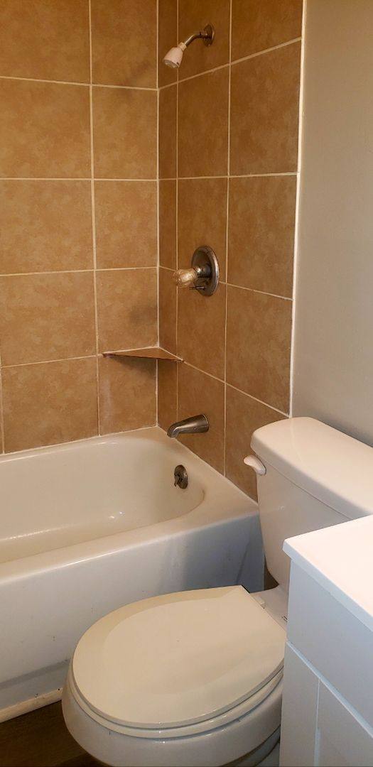 Apartment for rent at 303 W Young Ave, Warrensburg, MO 64093