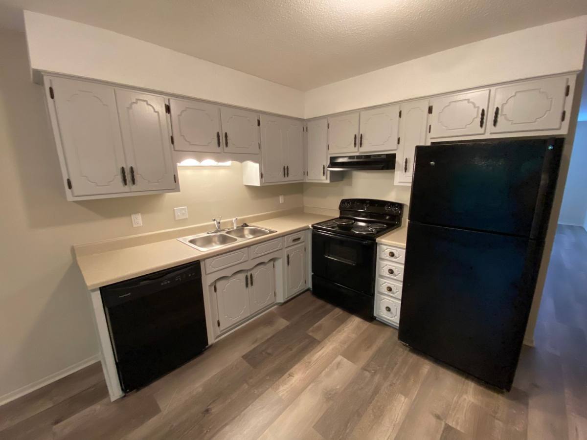 Apartment for rent at 303 W Young Ave, Warrensburg, MO 64093