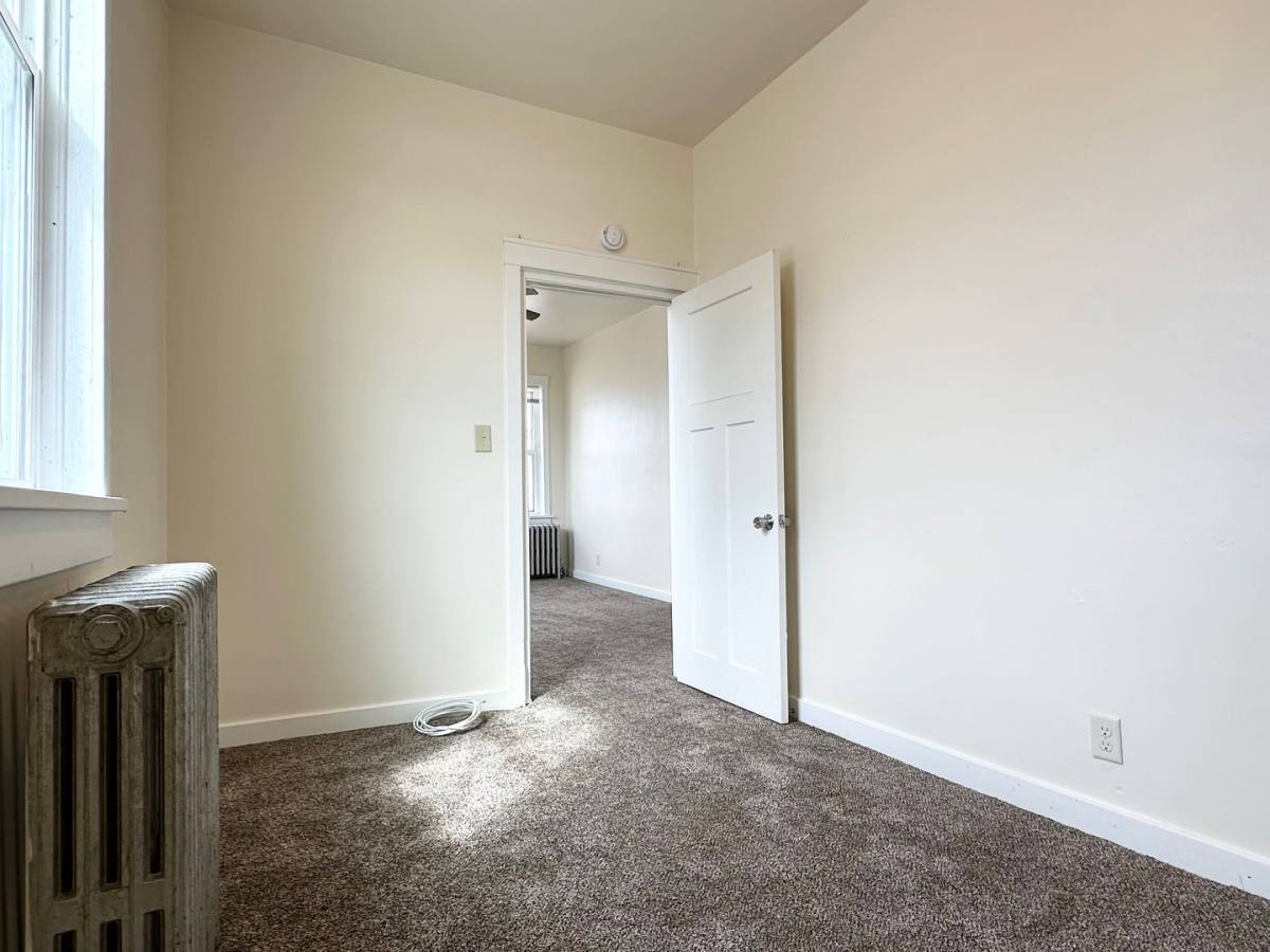 Apartment for rent at 2016 Marshall St, Manitowoc, WI 54220