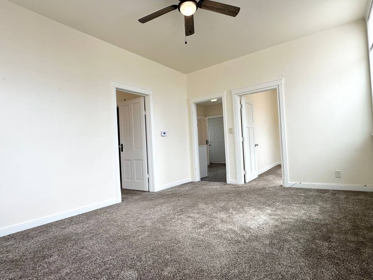 Apartment for rent at 2016 Marshall St, Manitowoc, WI 54220