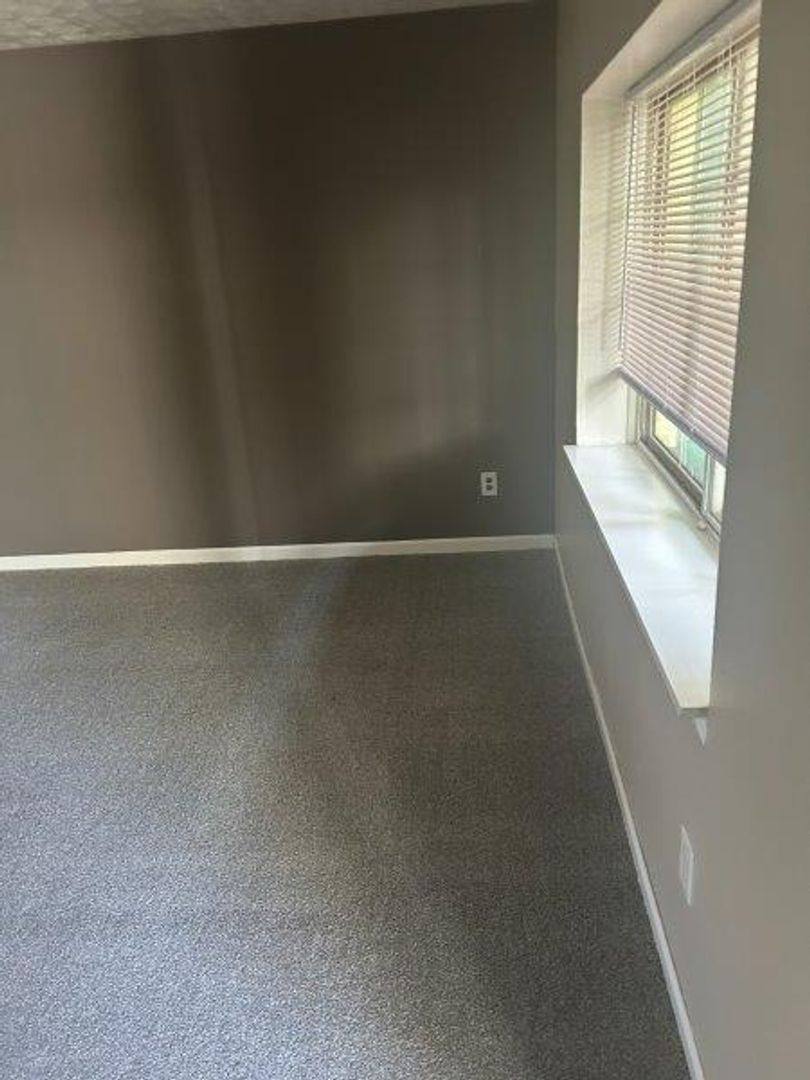 Apartment for rent at 667 Brent Blvd, Columbus, OH 43228