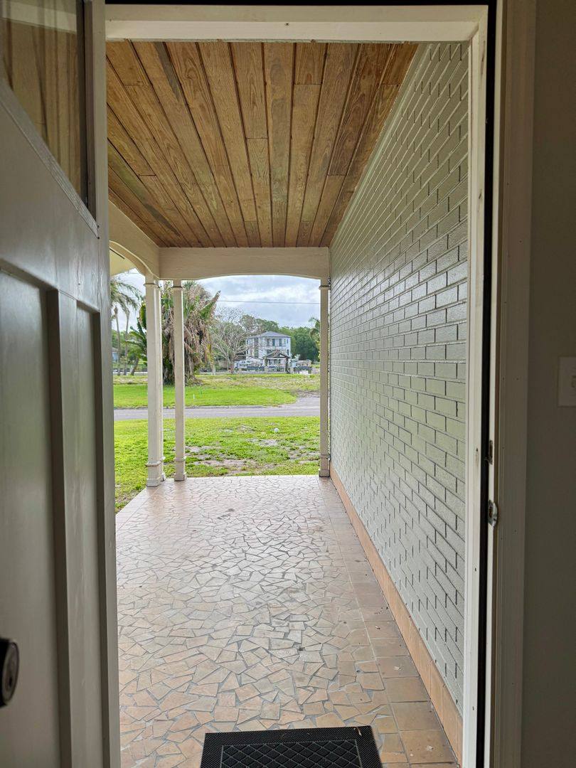 House for rent at 4314 N River View Ave, Tampa, FL 33607
