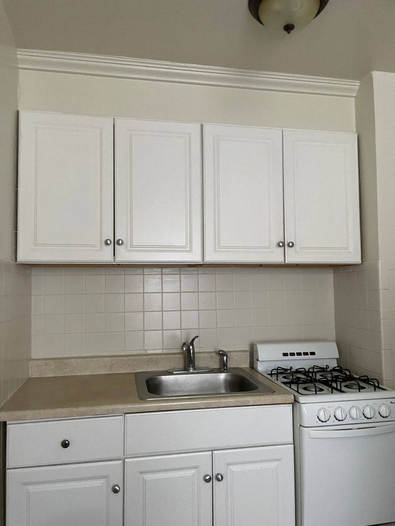 Apartment for rent at 1333 Darby Rd, Havertown, PA 19083