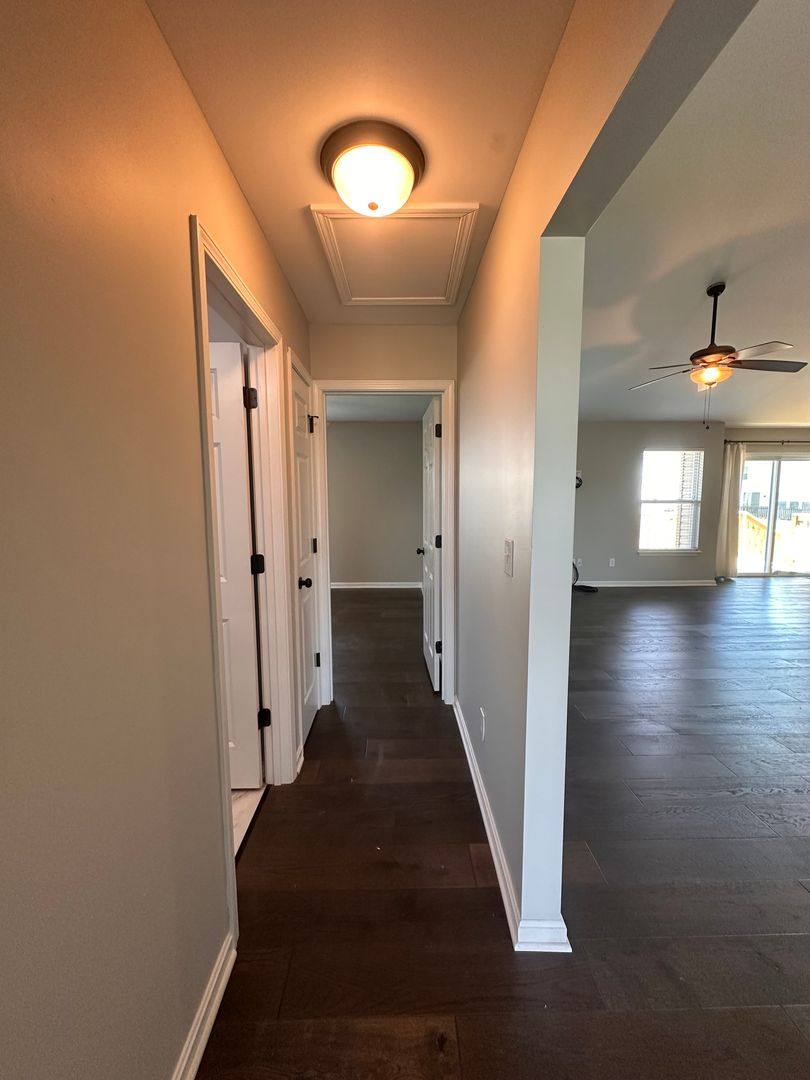 Apartment for rent at 16303 Rockcrest View Lane, Louisville, KY 40245